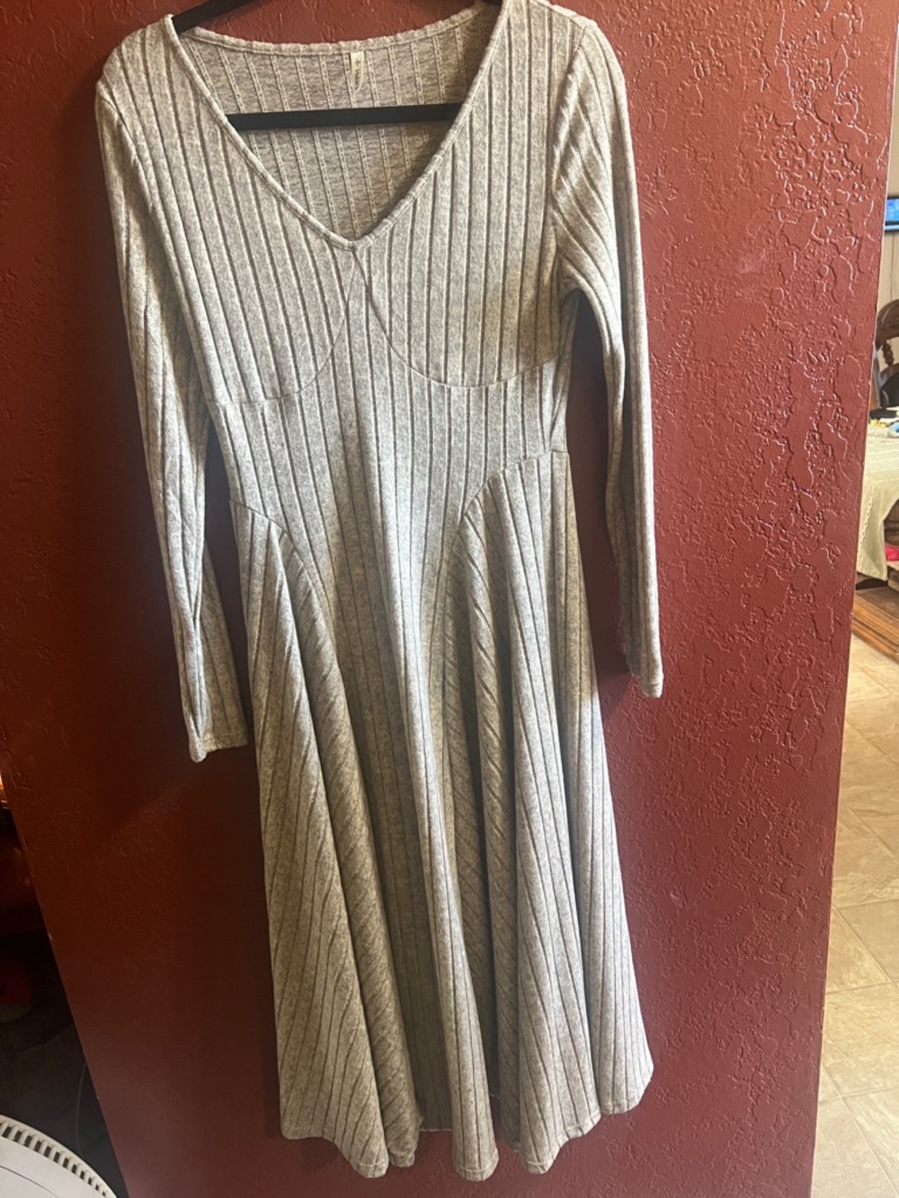 HALARA Gray Ribbed Long Sleeve Fit-and-Flare Dress